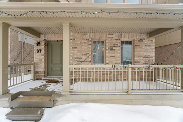 87 Ainley RD, Ajax, ON L1Z 0S9