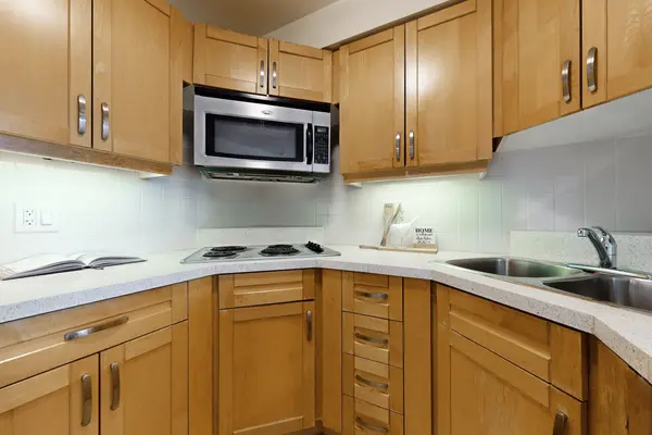 2020 McNicoll AVE #303, Toronto E07, ON M1V 0B5