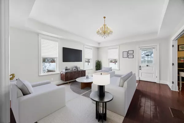 Springwater, ON L0L 1P0,9 Maria ST