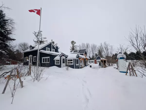 Clearview, ON L0M 1S0,236 Phillips ST