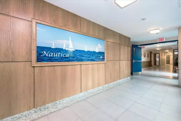 Barrie, ON L4N 6G2,37 Ellen ST #811