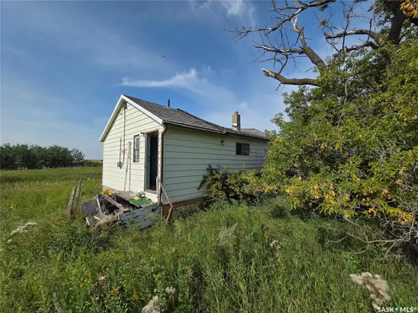 8 Sutherland STREET, Insinger Rm No. 275, SK S0A 1L0