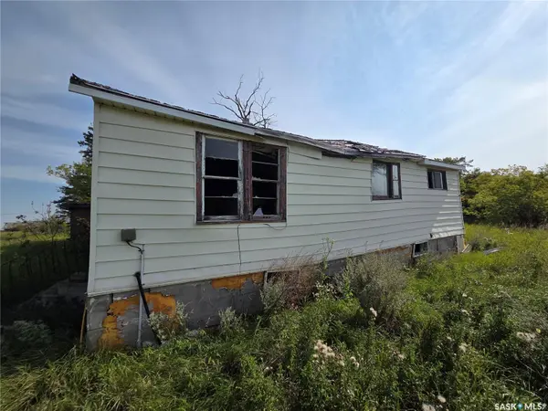 8 Sutherland STREET, Insinger Rm No. 275, SK S0A 1L0