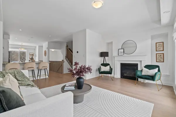 4064 Kadic TER, Mississauga, ON L5M 2S8