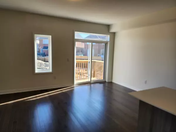 Brampton, ON L7A 5K2,8 Brixham LN