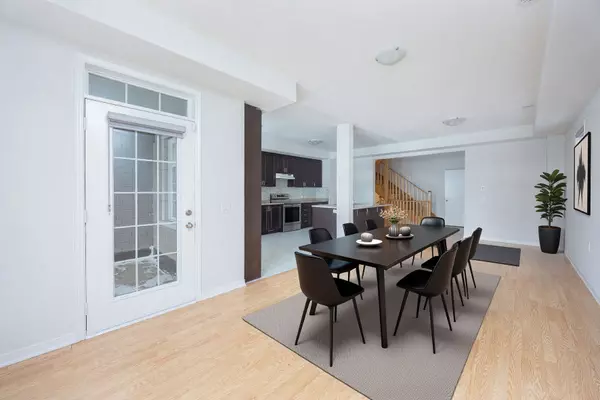 Caledon, ON L7C 4H4,12 Lowes Hill CIR