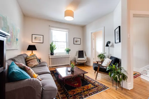 Toronto, ON M8V 3N7,87 Twenty Fourth ST