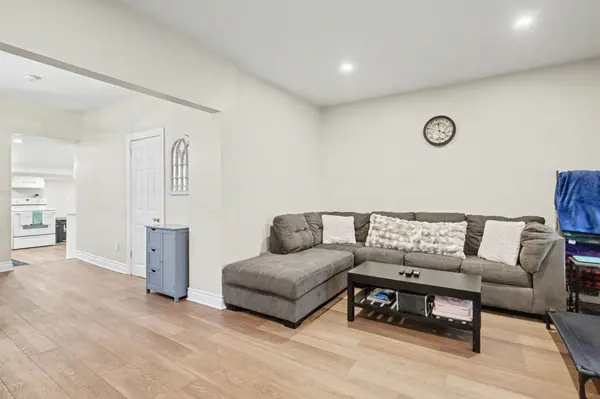 27 Oxford ST W, Blandford-blenheim, ON N0J 1G0