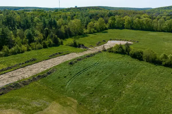 12 Berend CT, Quinte West, ON K0K 2C0