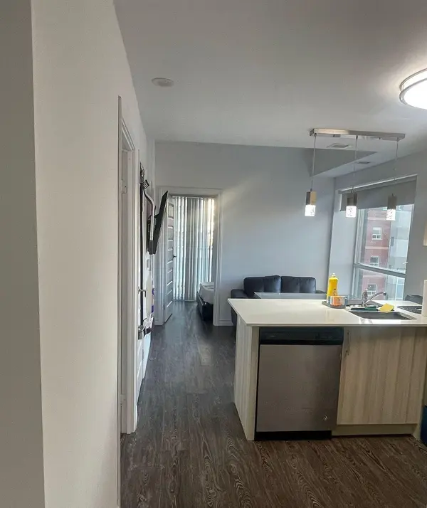 158 King ST N #1206, Waterloo, ON N2J 0E5