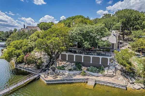 169 Pam Drive,  Chico,  TX 76431