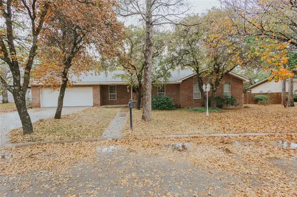 108 Golden Kinglet Lane,  Cisco,  TX 76437