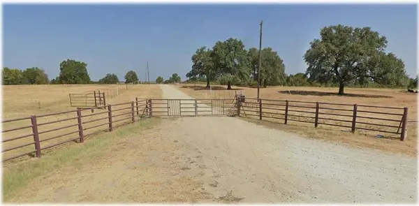 395-452 County Road 470, Chilton, TX 76632