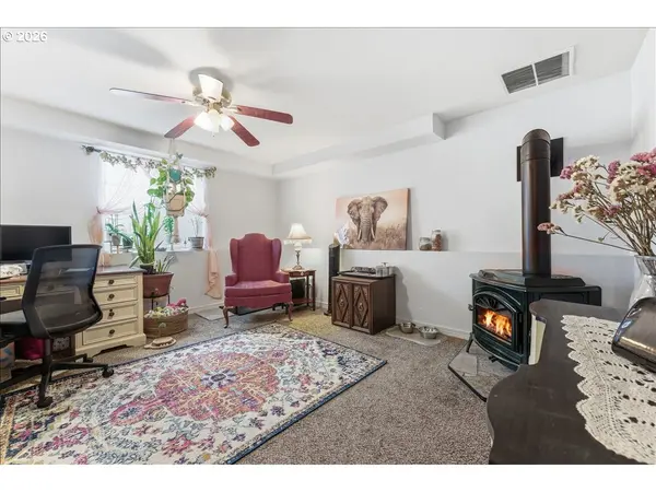 507 N PINE AVE, Yacolt, WA 98675