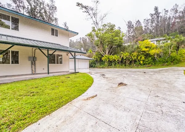 87-372 KAOHE MAUKA PL, Captain Cook, HI 96704