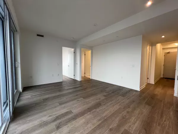 Toronto, ON M5E 0G1,55 Cooper ST #3705