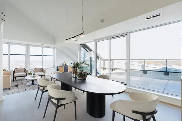 31 Huron ST #621, Collingwood, ON L0G 1V0