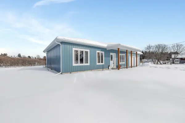 Augusta, ON K0E 1T0,4461 County Rd 18 RD