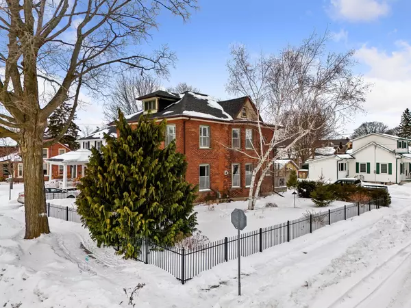 Cobourg, ON K9A 2K2,96 James ST W