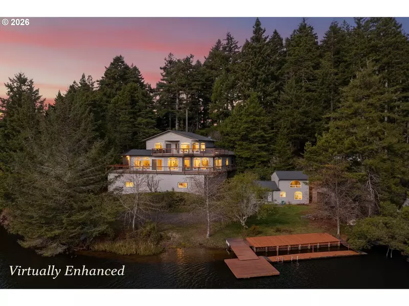 5816 MARTIN RD, Florence, OR 97439