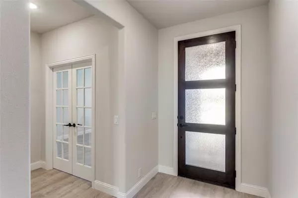 Joshua, TX 76058,725 Seahawk Street