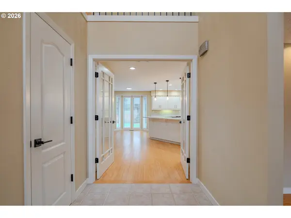 16505 SE FISHER DR, Vancouver, WA 98683