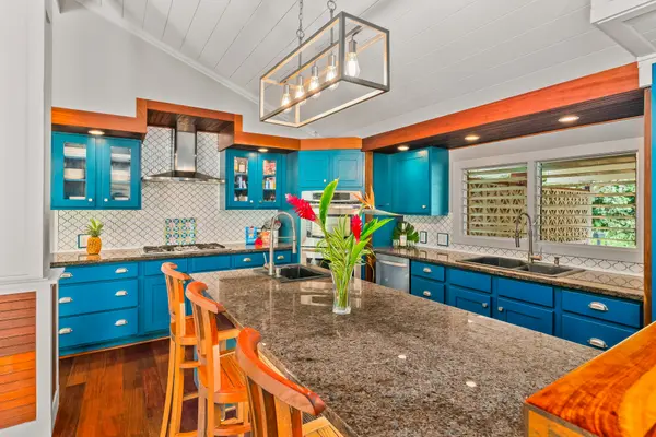 4694 KUA RD, Kalaheo, HI 96741