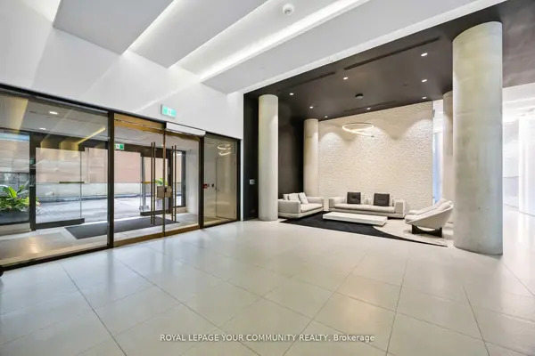 158 Front ST E #320, Toronto C08, ON M5A 0K9