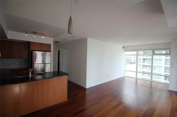 Toronto C10, ON M4S 3H7,2181 Yonge ST #1111