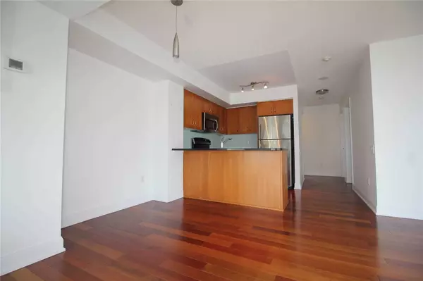 Toronto C10, ON M4S 3H7,2181 Yonge ST #1111