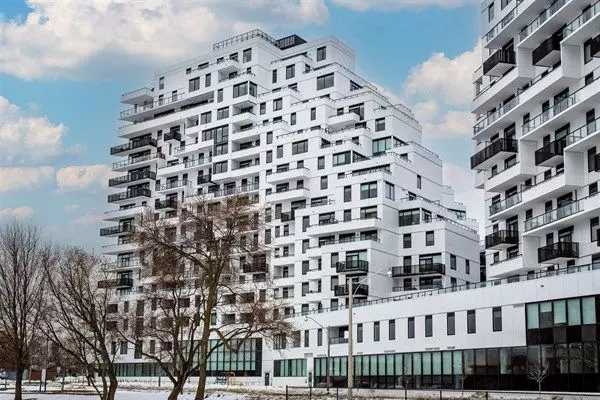 1050 Eastern AVE #1702, Toronto E01, ON M4L 0B7