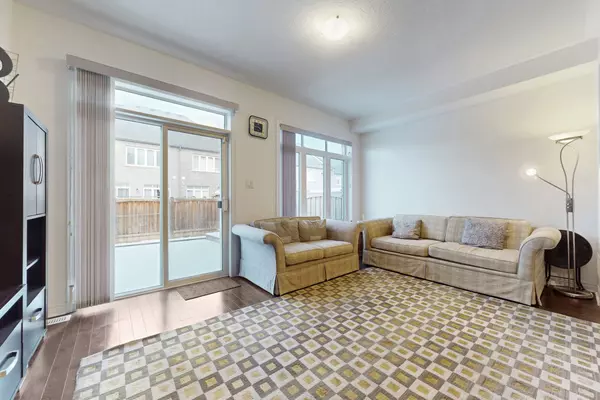 Brampton, ON L6Y 6B1,3 Perdita RD