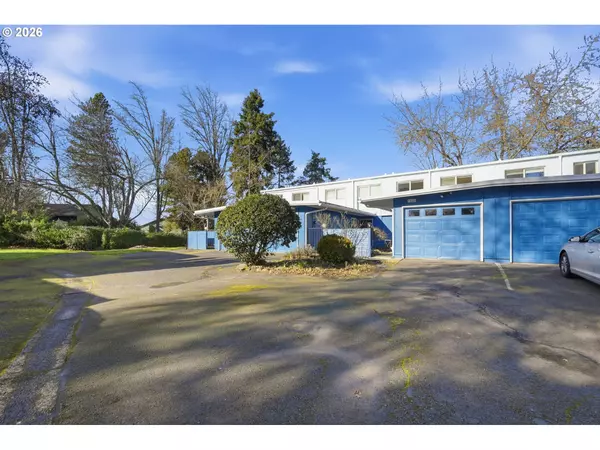 Eugene, OR 97402,1438 QUAKER ST