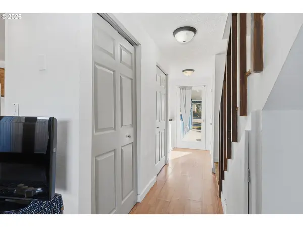 1438 QUAKER ST, Eugene, OR 97402