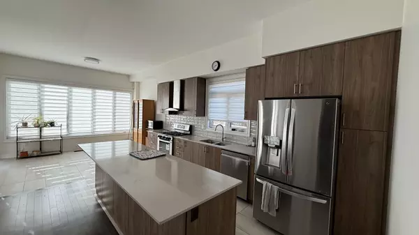 Brampton, ON L6Y 2C9,56 Lollard WAY