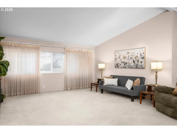 4055 ROYAL AVE #93, Eugene, OR 97402