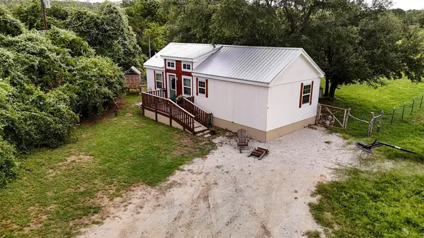 415 State Highway 174, Blum, TX 76627