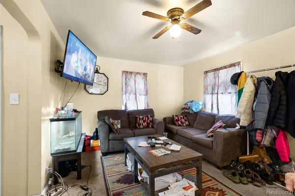 18468 Winthrop ST, Detroit, MI 48235