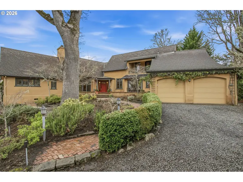 2565 BRAEWOOD LN, Eugene, OR 97405