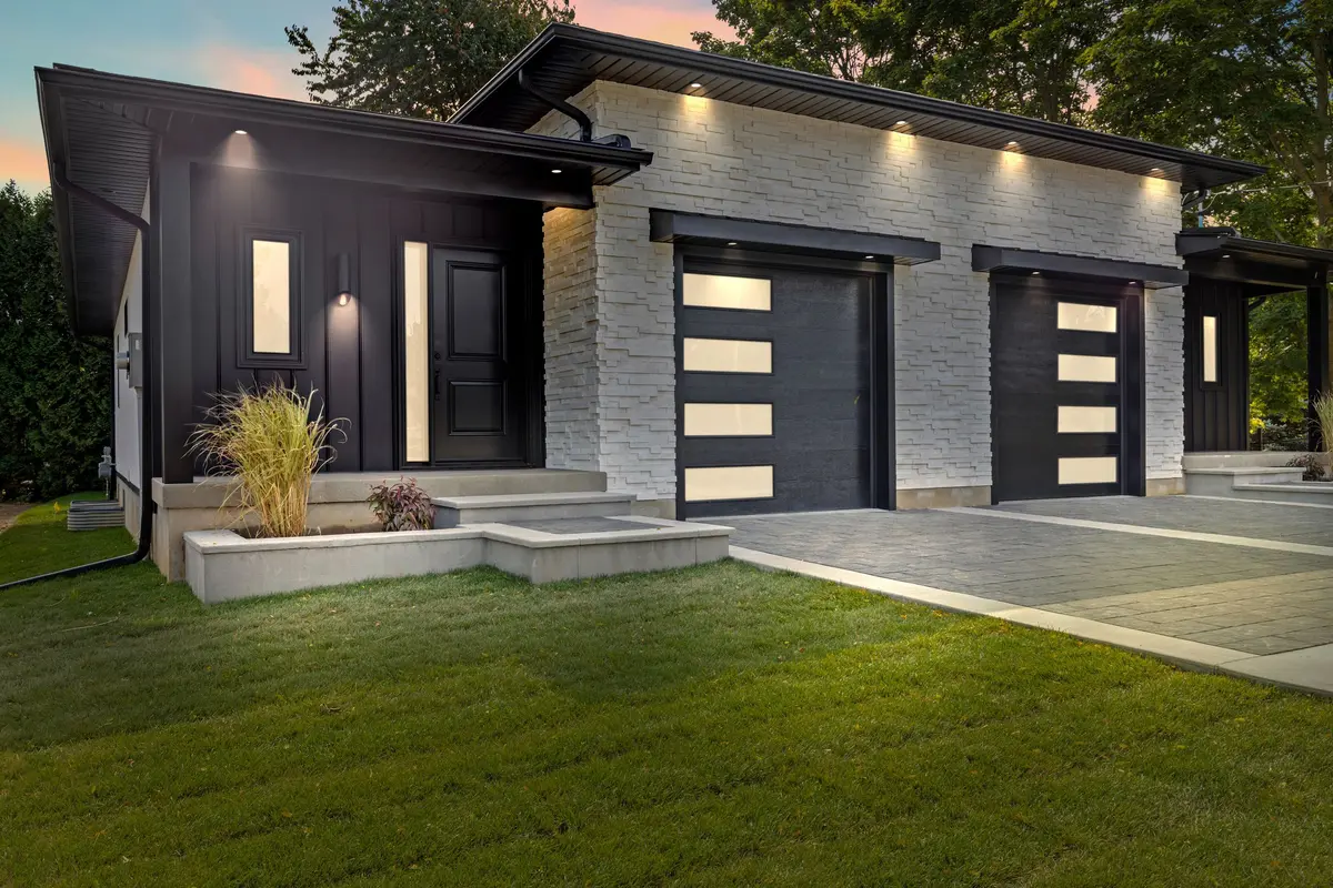 Brant, ON N3L 3E3,139 King Edward ST