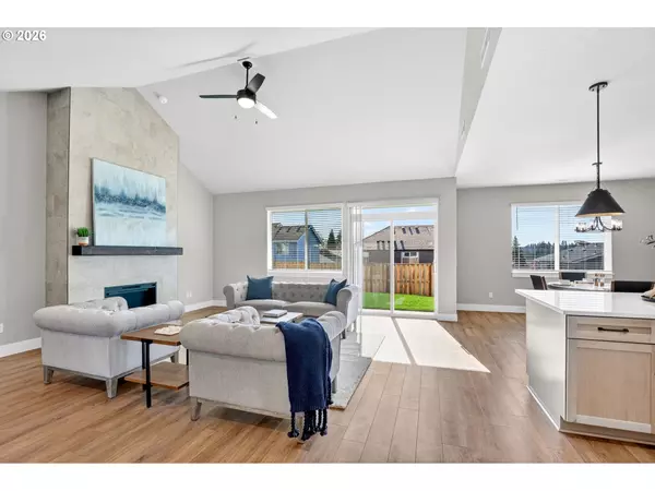 La Center, WA 98629,2240 E OTTER LOOP #52