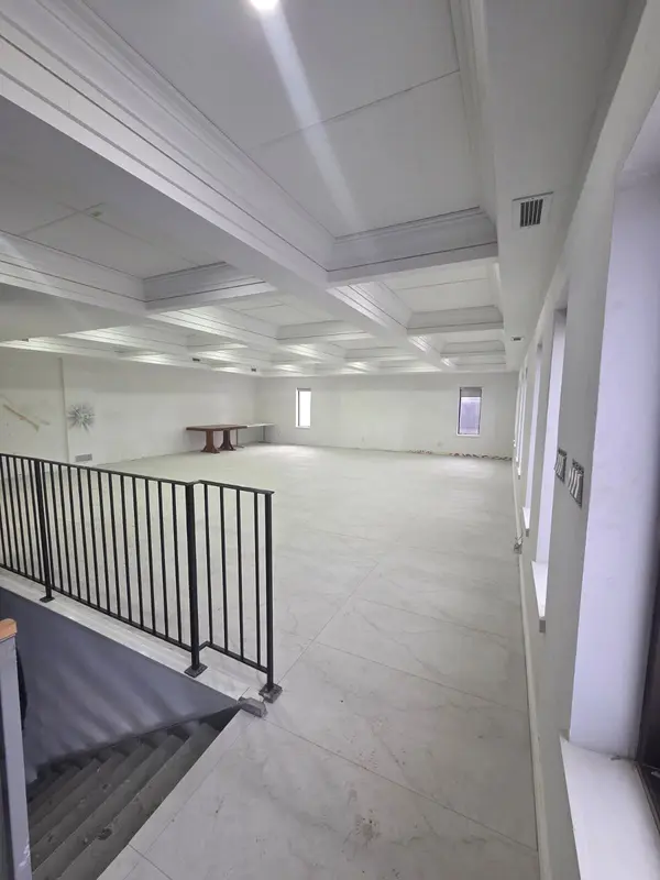 615 Third Line #Upper Unit, Oakville, ON L6L 4A8