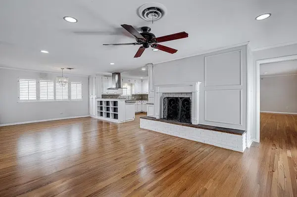 Fort Worth, TX 76116,1820 Ridgmar Boulevard