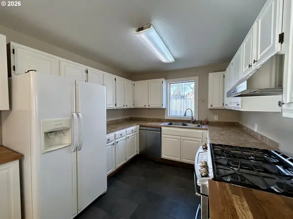 260 NW HEISLER ST, Dufur, OR 97021