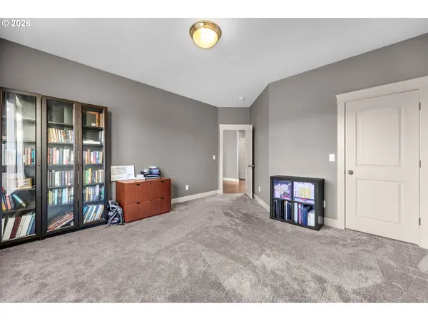 1124 N 9TH WAY, Ridgefield, WA 98642