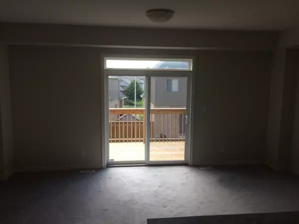 Guelph, ON N1E 0M2,135 Law DR N