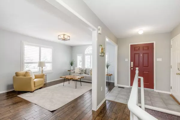 Barrie, ON L4N 9R6,38 Brookfield CRES