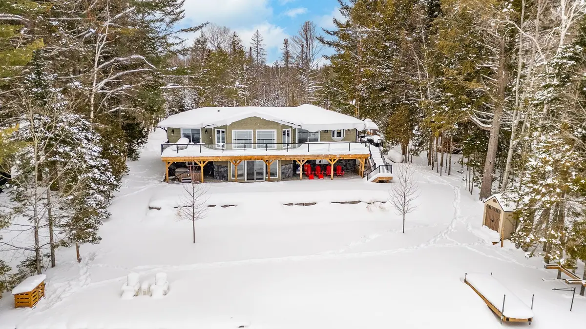 1168 Curry RD, Dysart Et Al, ON K0M 1S0