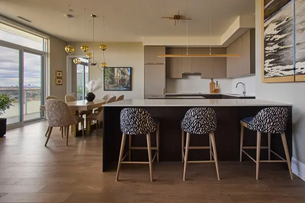 20 Brin DR #2003, Toronto W08, ON M8X 0B2