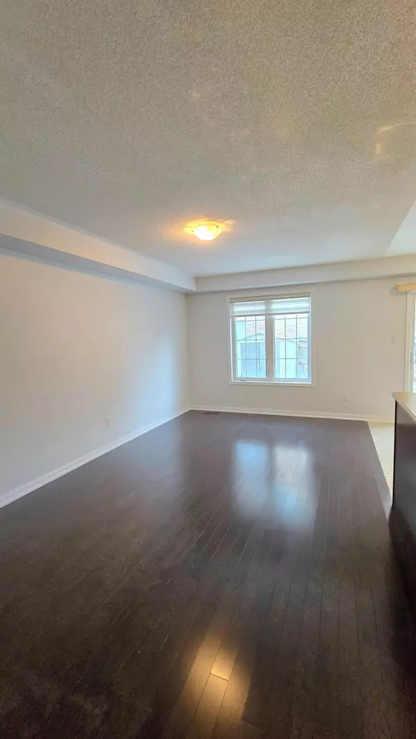 Brampton, ON L6P 0V9,20 Oswald RD S